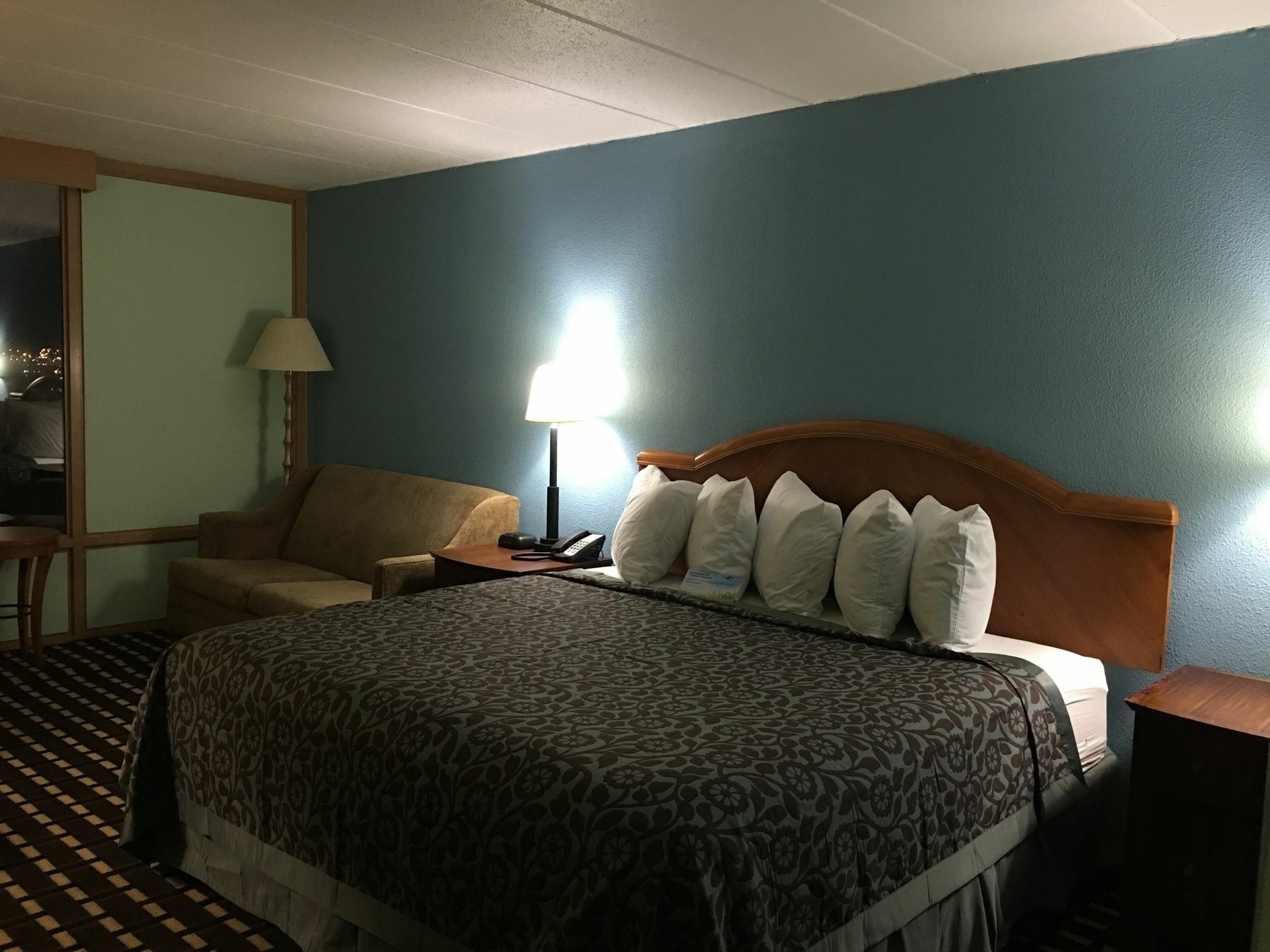 Days Inn By Wyndham Sharonville Eksteriør billede